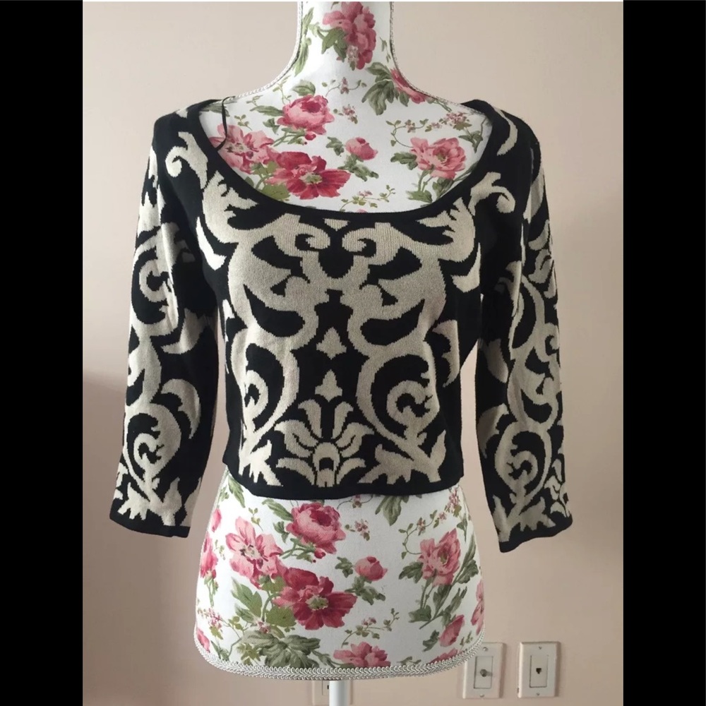 Aina Be knit crop top sweater size large